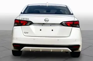 Nissan Versa 2025 SV 4dr Sedan