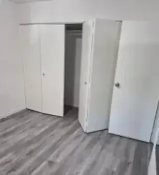 SE RENTA CUARTO EN ORANGE