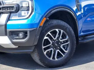 Ford Ranger 2024 4x4 Lariat 4dr SuperCrew 5.0 ft. SB