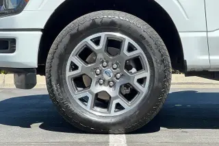 Ford F-150 2025 4x4 STX 4dr SuperCrew 5.5 ft. SB