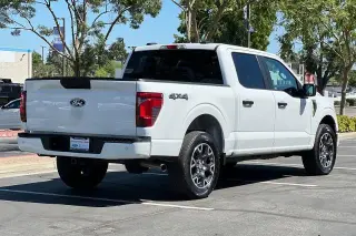 Ford F-150 2025 4x4 STX 4dr SuperCrew 5.5 ft. SB
