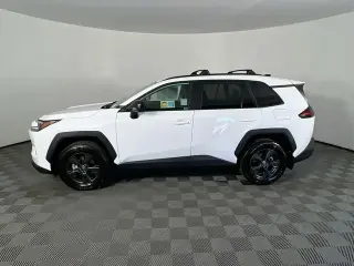 Toyota RAV4 2026 LE 4dr SUV