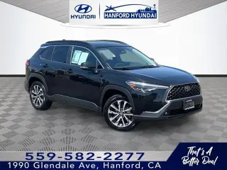 Toyota Corolla Cross 2024 XLE 4dr Crossover