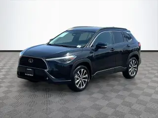 Toyota Corolla Cross 2024 XLE 4dr Crossover