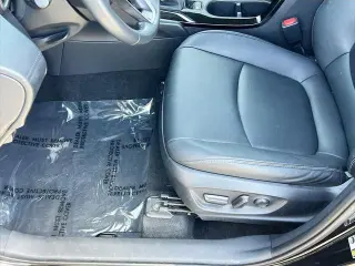 Toyota Corolla Cross 2024 XLE 4dr Crossover