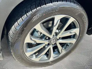 Toyota Corolla Cross 2024 XLE 4dr Crossover