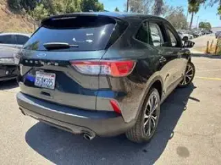 Ford Escape 2022 SE 4dr SUV