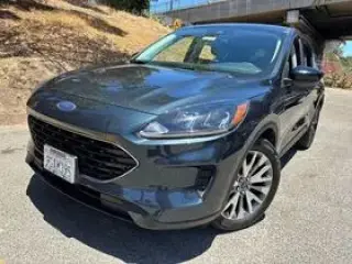 Ford Escape 2022 SE 4dr SUV