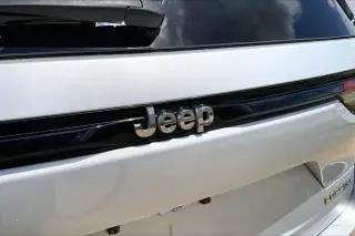 Jeep Grand Cherokee 2023 4x2 Laredo 4dr SUV