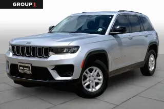 Jeep Grand Cherokee 2023 4x2 Laredo 4dr SUV