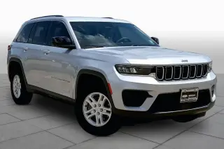 Jeep Grand Cherokee 2023 4x2 Laredo 4dr SUV
