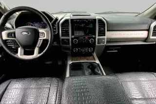 Ford F-250 Super Duty 2019 4x4 Lariat 4dr Crew Cab 6.8 ft. SB Pickup