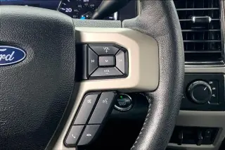 Ford F-250 Super Duty 2019 4x4 Lariat 4dr Crew Cab 6.8 ft. SB Pickup