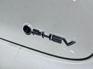 Toyota Prius Plug-in Hybrid 2025 SE 4dr Hatchback