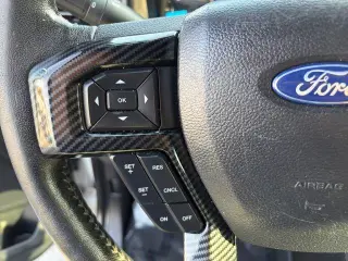 Ford F-150 2020 4x4 XLT 4dr SuperCrew 5.5 ft. SB