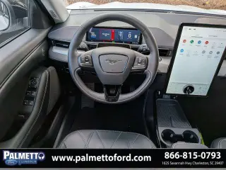 Ford Mustang Mach-E 2023 Select 4dr SUV