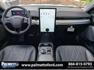 Ford Mustang Mach-E 2023 Select 4dr SUV