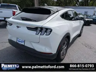 Ford Mustang Mach-E 2023 Select 4dr SUV