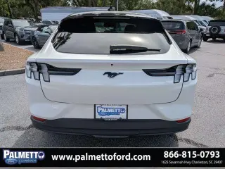 Ford Mustang Mach-E 2023 Select 4dr SUV