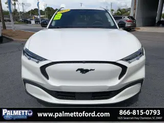 Ford Mustang Mach-E 2023 Select 4dr SUV
