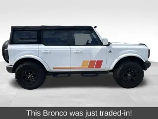 Ford Bronco 2022 4x4 Base Advanced 4dr SUV