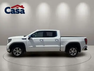 GMC Sierra 1500 2025 4x2 SLT 4dr Crew Cab 5.8 ft. SB