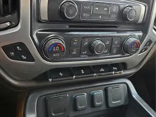 GMC Sierra 1500 2018 4x2 SLT 4dr Crew Cab 5.8 ft. SB