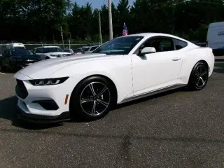 Ford Mustang 2024 EcoBoost Premium 2dr Fastback