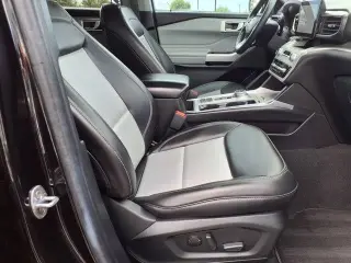 Ford Explorer 2023 XLT 4dr SUV