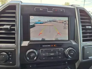 Ford F-150 2018 4x4 XLT 4dr SuperCrew 6.5 ft. SB