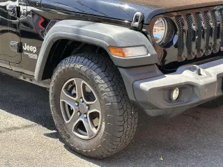 Jeep Wrangler Unlimited 2018 4x4 Sport S 4dr SUV (midyear release)