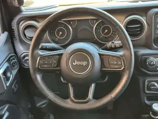 Jeep Wrangler Unlimited 2018 4x4 Sport S 4dr SUV (midyear release)