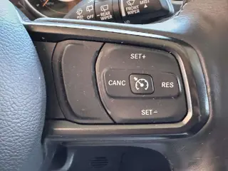 Jeep Wrangler Unlimited 2018 4x4 Sport S 4dr SUV (midyear release)