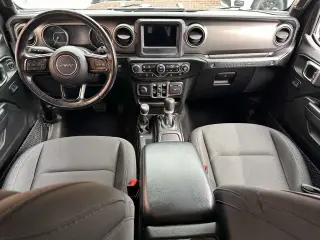 Jeep Wrangler Unlimited 2020 4x4 Black and Tan 4dr SUV