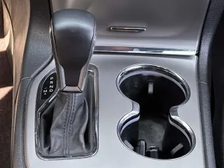 Jeep Grand Cherokee 2019 4x4 Laredo 4dr SUV