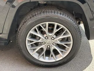 Jeep Grand Cherokee 2022 4x4 Summit 4dr SUV (midyear release)