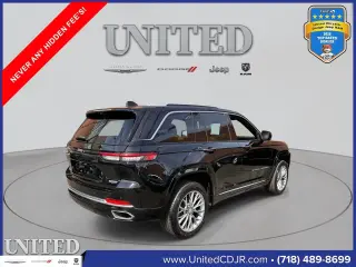 Jeep Grand Cherokee 2022 4x4 Summit 4dr SUV (midyear release)