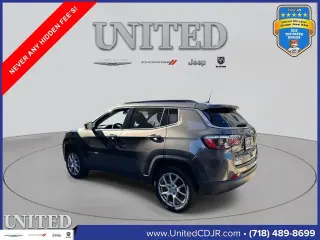 Jeep Compass 2022 4x4 Latitude Lux 4dr SUV
