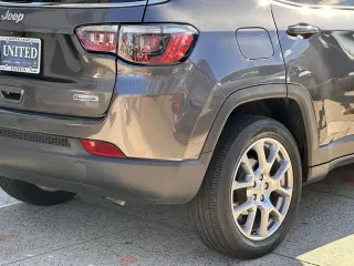 Jeep Compass 2022 4x4 Latitude Lux 4dr SUV