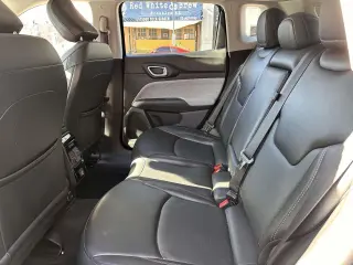 Jeep Compass 2022 4x4 Latitude Lux 4dr SUV