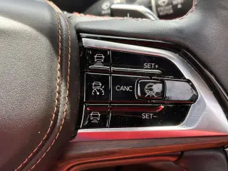 Jeep Grand Cherokee 2022 4x4 Summit 4dr SUV (midyear release)