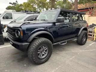 Ford Bronco 2021 4x4 Base 4dr SUV