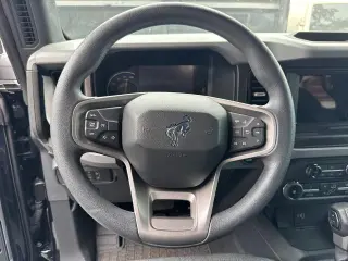 Ford Bronco 2021 4x4 Base 4dr SUV