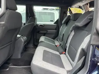 Ford Bronco 2021 4x4 Base 4dr SUV