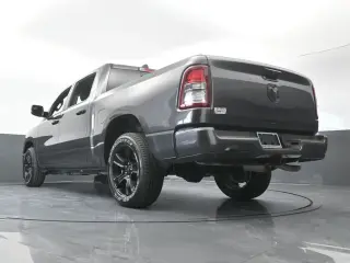 Ram 1500 2023 4x2 Big Horn 4dr Crew Cab 5.6 ft. SB Pickup
