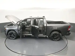 Ram 1500 2023 4x2 Big Horn 4dr Crew Cab 5.6 ft. SB Pickup