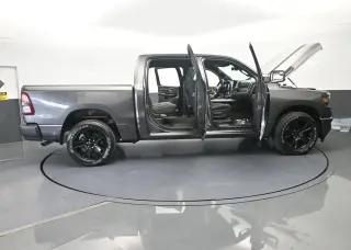 Ram 1500 2023 4x2 Big Horn 4dr Crew Cab 5.6 ft. SB Pickup