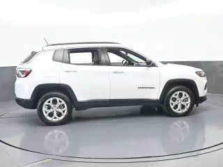 Jeep Compass 2024 4x4 Latitude 4dr SUV