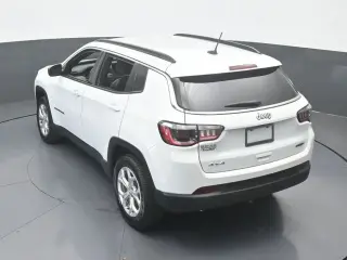 Jeep Compass 2024 4x4 Latitude 4dr SUV