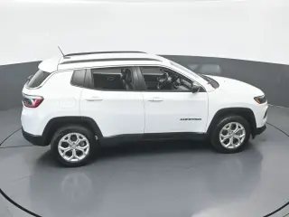 Jeep Compass 2024 4x4 Latitude 4dr SUV